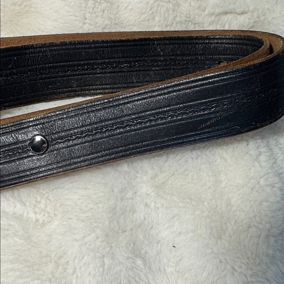 Vintage 1995 Siskiyou 34 - 42 Black Leather Belt And Western Buckle - Picture 3 of 6